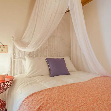 Alfama Charming Apartment, By Timecooler Лиссабон Экстерьер фото